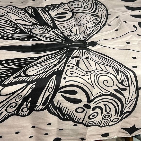 Butterfly Moon Tapestry 39” X 59” NWOT - Picture 2 of 4